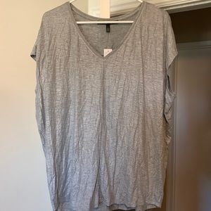 White House Black Market SS Jetsetter Tee